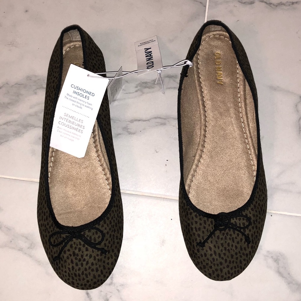 Old Navy Flats
